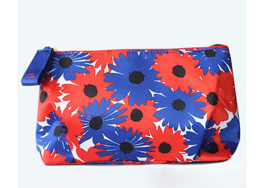 中国 ビロード旅行洗面用品の袋/習慣は構造袋の美しい花模様を刺繍しました サプライヤー